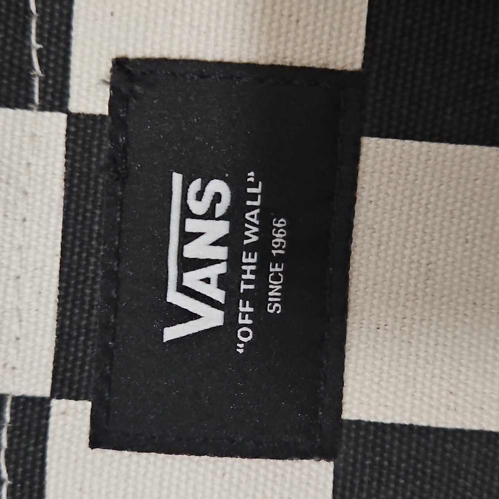 Vans Tote - Picture 2 of 4